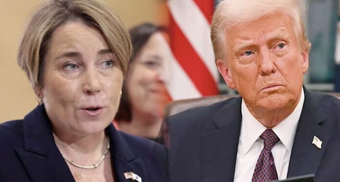 Gobernadora Healey condena a Trump por cancelar fondos a la educación